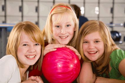 Teen-Girls-Bowling.jpg